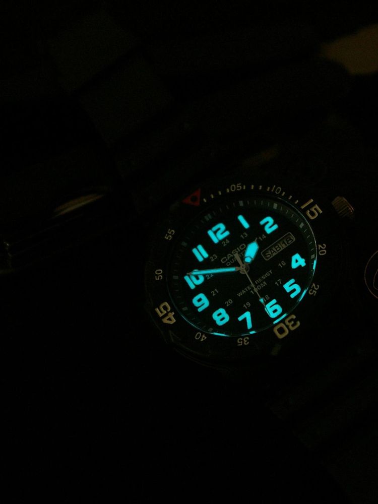 Часы наручные MRW-200H-1B