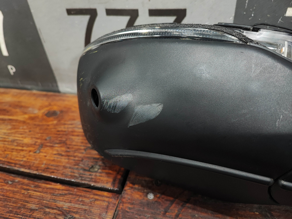 Зеркало правое 8 pin Kaiyi E5 21-нв Б/У Оригинал 601000423AADQJ