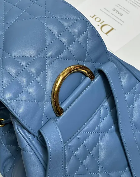 Рюкзак Dior Caro синий, модель среднего формата