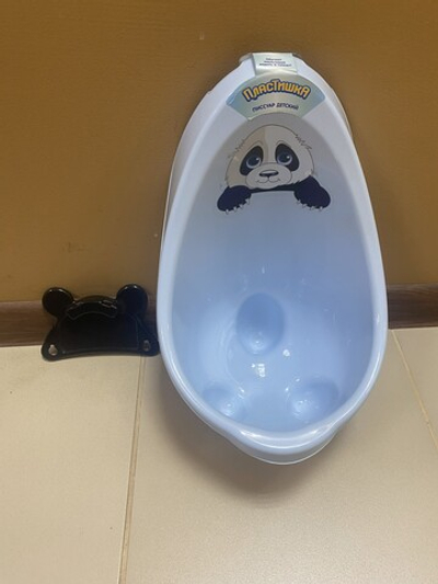 Писсуар детский для мальчика голубого цвета с креплением на стену