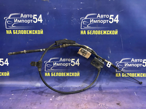 Трос ручника правый HYUNDAI STAREX 2007-2013