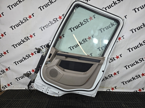 Дверь правая 2023г.