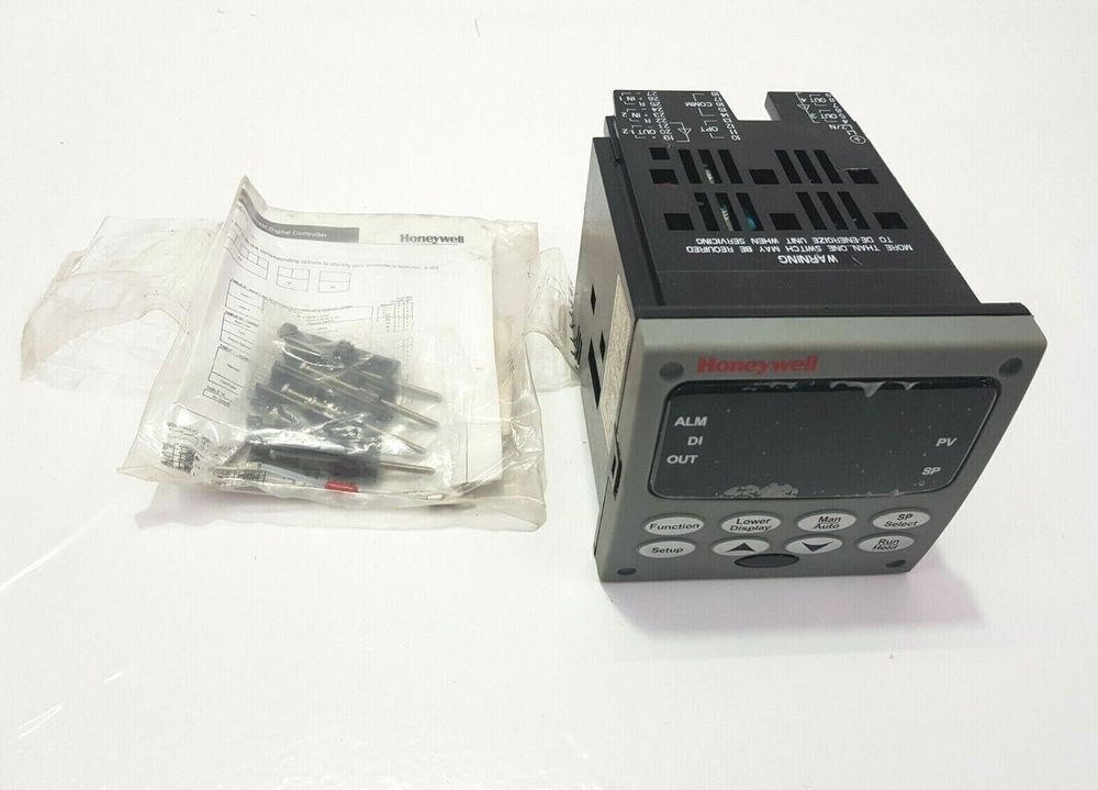 DC3200-CE-100R-200-00000-E0-0