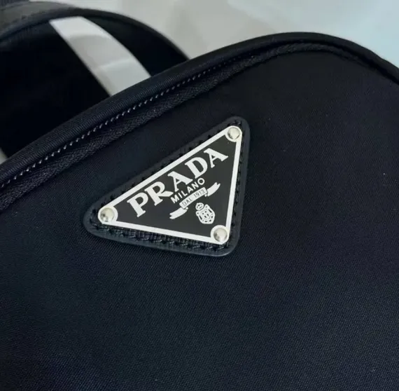Рюкзак Prada Re-nylon слинг, черный