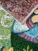 Декоративная гобеленовая салфетка Матрешка весна 32х32