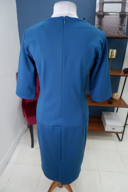 Платье Magda красивого оттенка 46 размер, новое