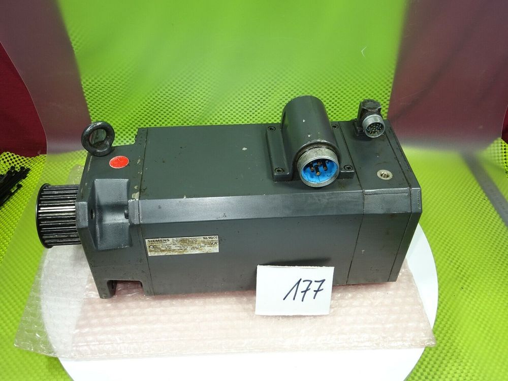 SIEMENS 1FT6086-8AF71-1AA1