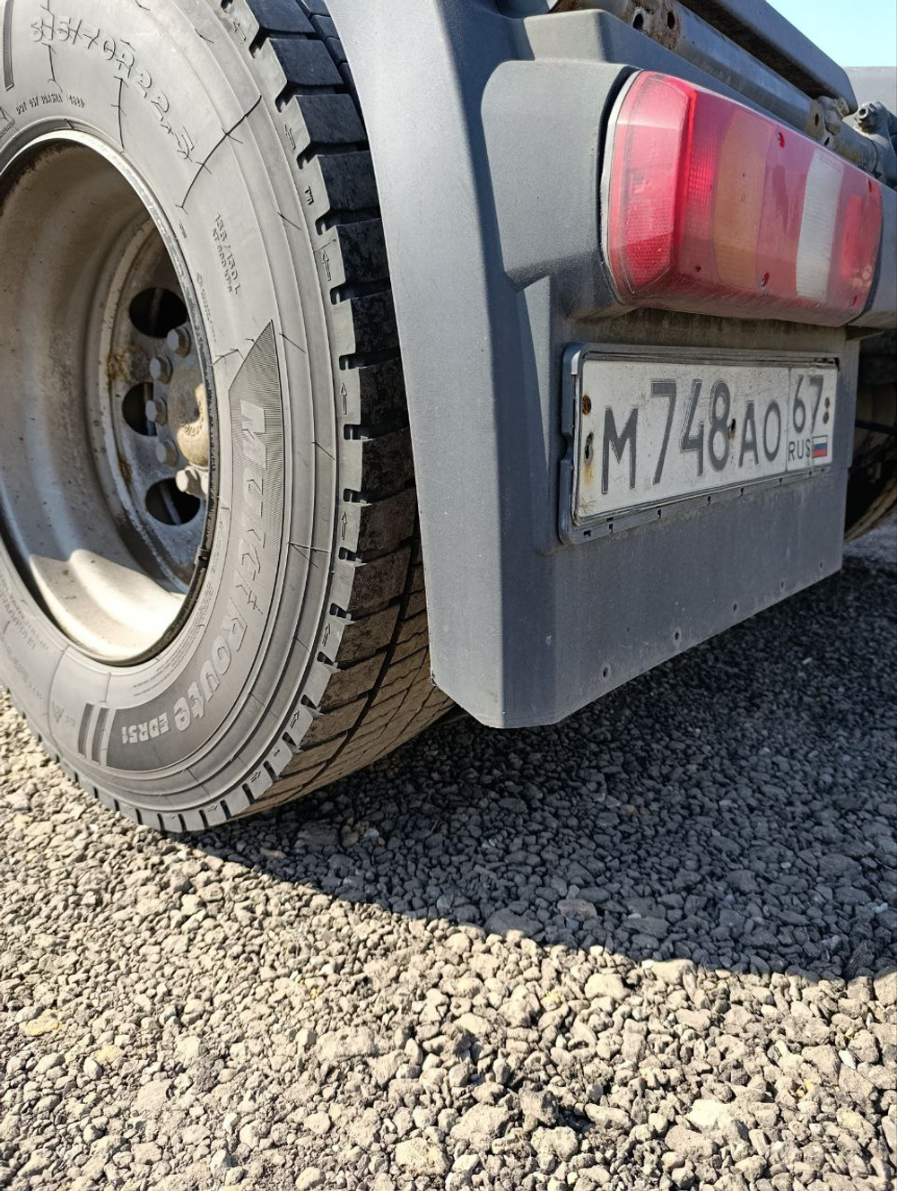 Mercedes-Benz ACTROS 4x2 Седельный тягач 1845 LS (Дизельный, 12,8 л, 476 л.с., МТ)