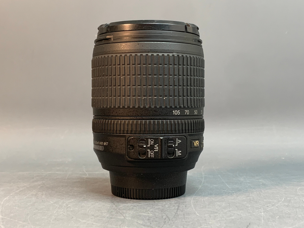 Nikon 18-105mm 3.5-5.6G AF-S ED DX VR Nikkor