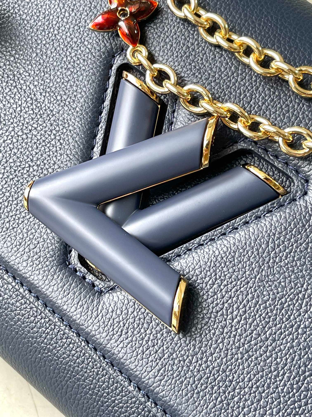 Louis Vuitton Twist