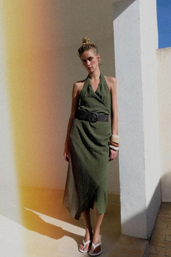 ZARA ПЛАТЬЕ МИДИ С ЛЬНЯНЫМ РЕМНЕМ, ТЕМНЫЙ ХАКИ