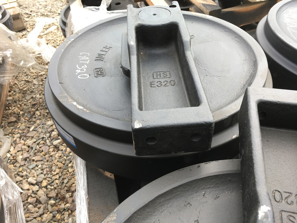 Колесо направляющее Cat 320 HSB (Ленивец)