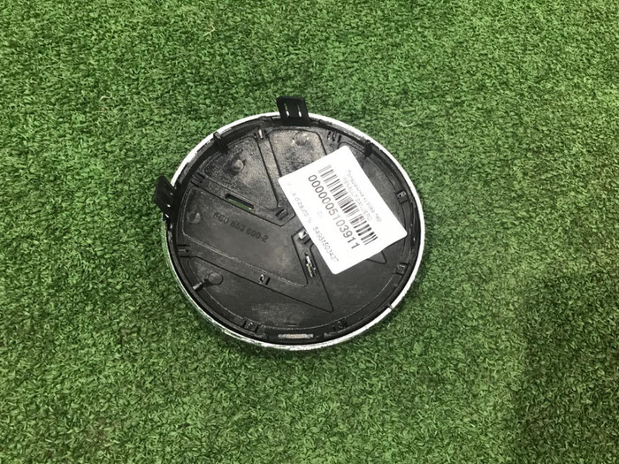 Эмблема решетки радиатора VW Polo sedan 5 (2015-2020)