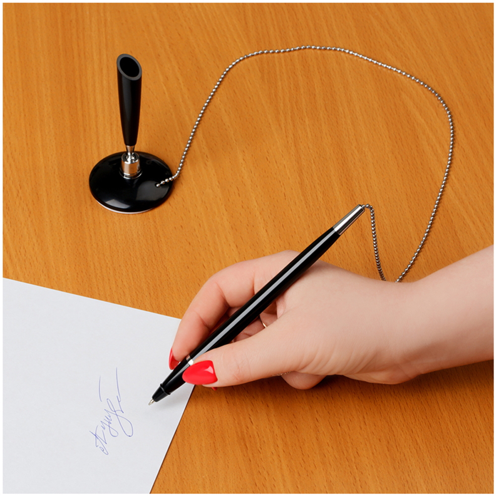 Ручка шариковая OfficeSpace на подставке, металлическая цепочка, черный корпус, синие чернила