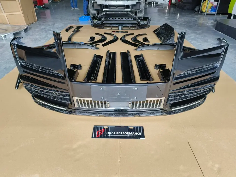 Обвес из кованного карбона для Rolls-Royce Cullinan Ролс Ройс Куллинан