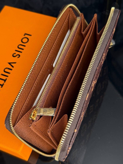 Портмоне Louis Vuitton Zippy