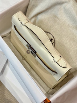 Hermes Kelly 22