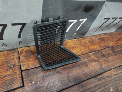 Накладка решетка багажника левая Skoda Kodiaq 16-нв Б/У Оригинал 565868151