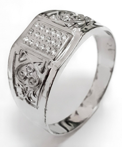 Ювелирное мужское кольцо из серебра 925 пробы с фианитами,размер 23.5