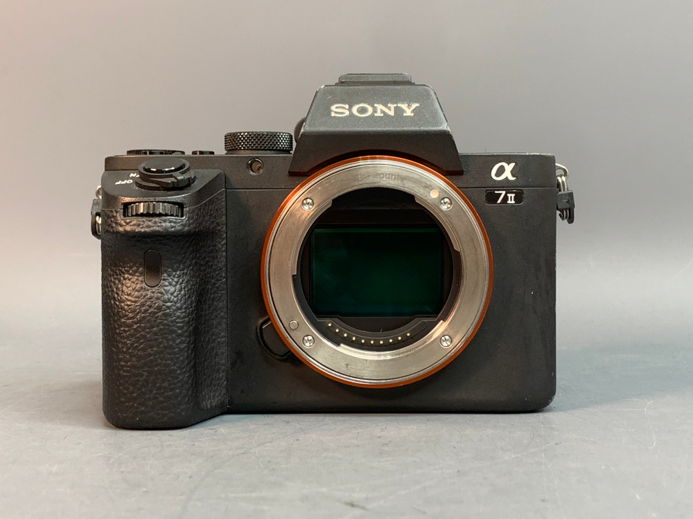 Sony A7 II 82.000 Кадров, экран работает не во всех положениях