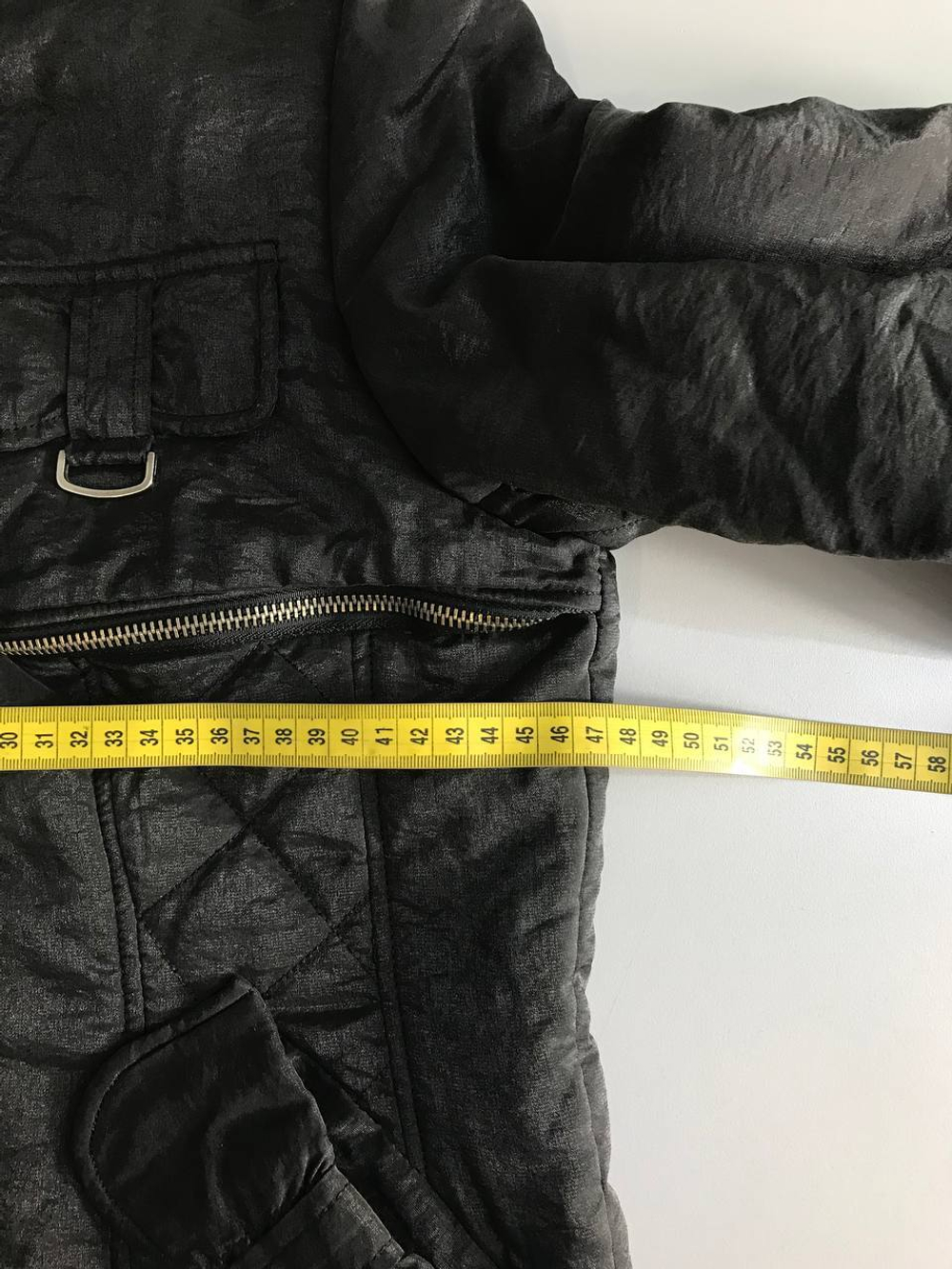 Куртка демисезонная практичная, маркировка L, визуально на 46 размер