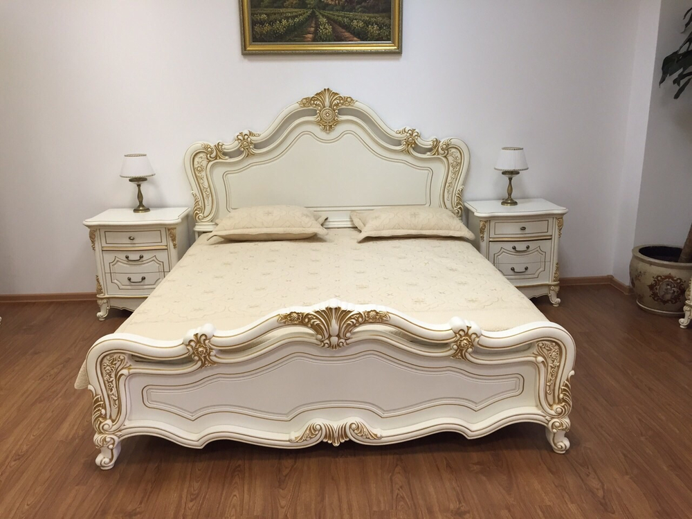 Кровать двухместная из набора мебели для спальни Мона Лиза