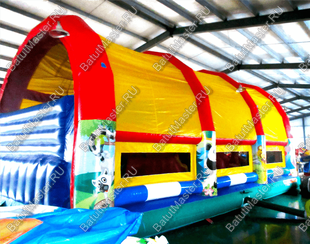Коммерческий надувной батут "Зверята с крышей" 10*6*6 м