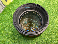 Canon EF 85mm 1.4L IS USM