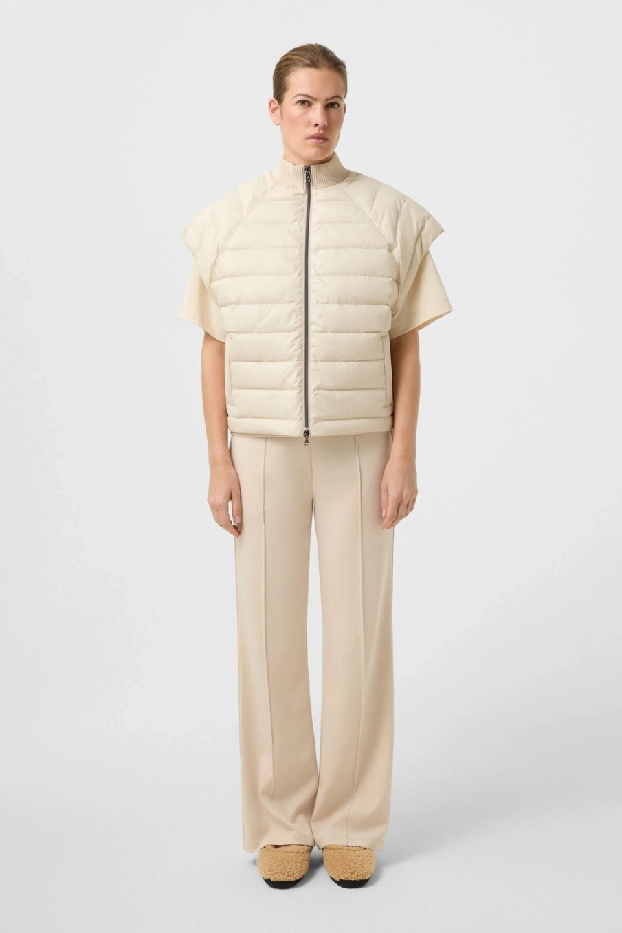 Куртка-жилет BOGNER NAHLA-D в молочном цвете