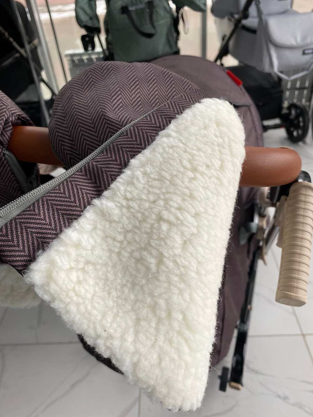 Коляска комбинированная «Ника Детям 7-8K» в ёлочку коричневый (арт. НД7-8K/2)