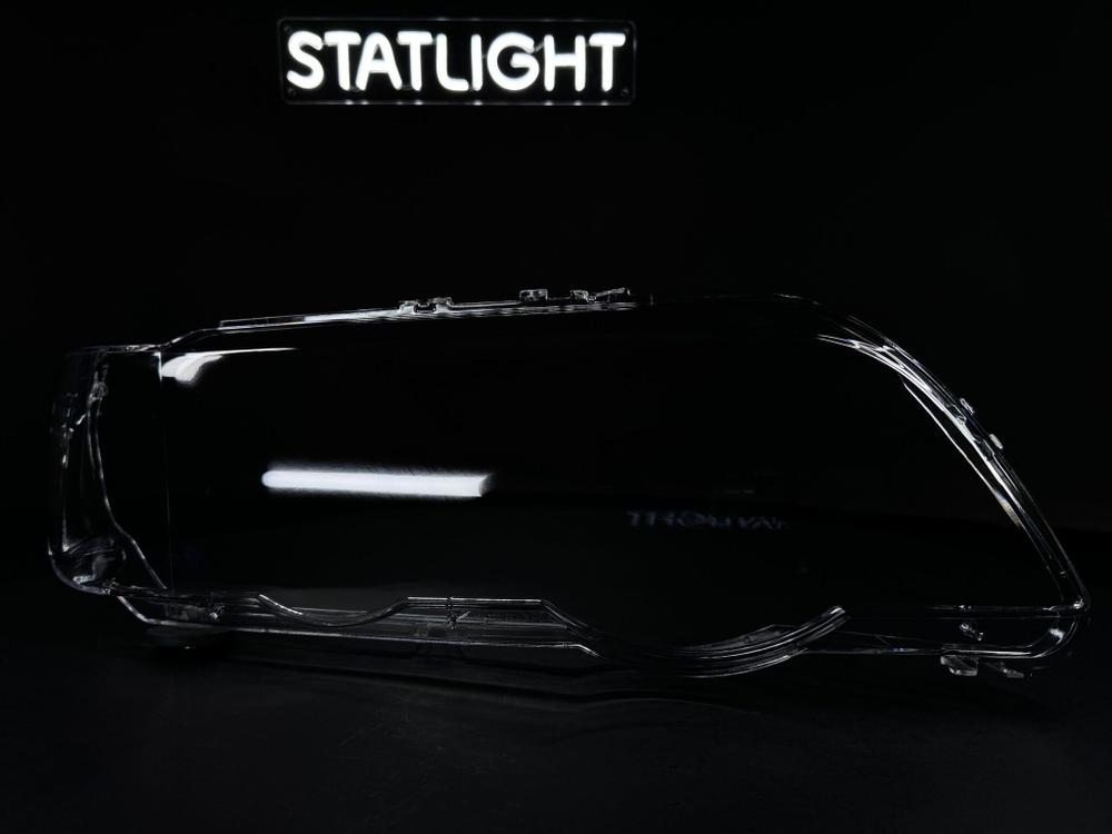 Правое стекло фары BMW X5 E53 1999-2003