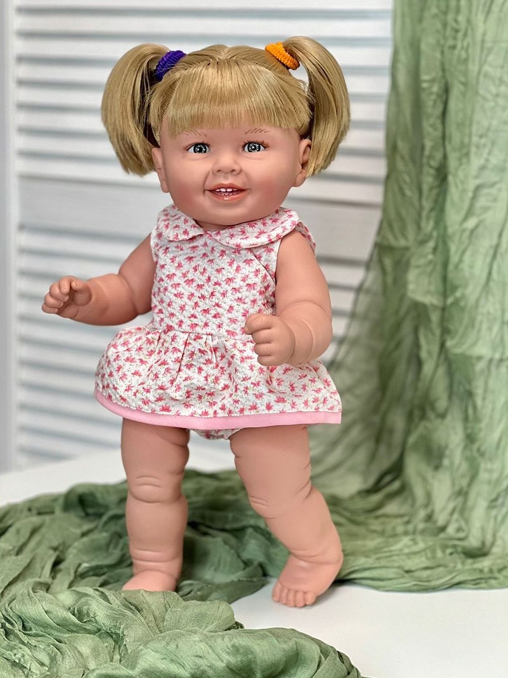 Кукла Manolo Dolls виниловая Diana 47см в пакете (7270)