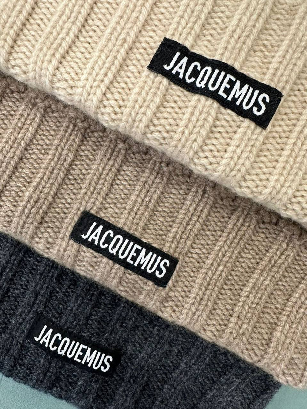 Шапка Jacquemus