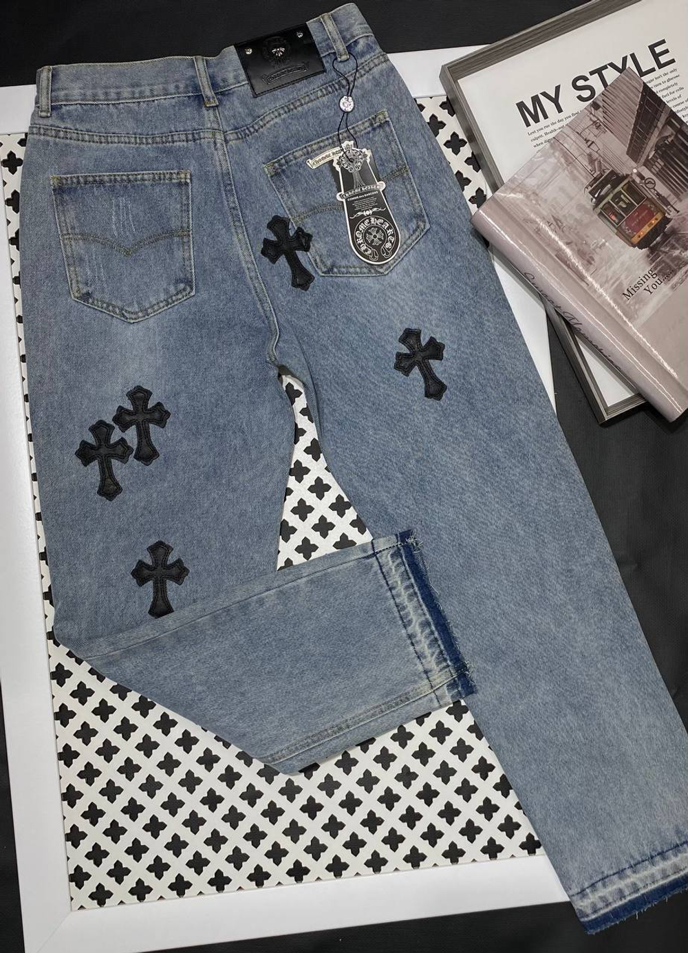 Джинсы Chrome Hearts
