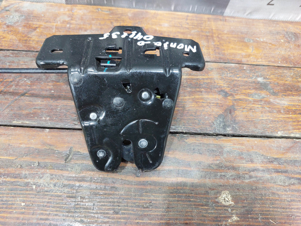 Замок крышки багажника Geely Monjaro 21-нв Б/У Оригинал 6600159515