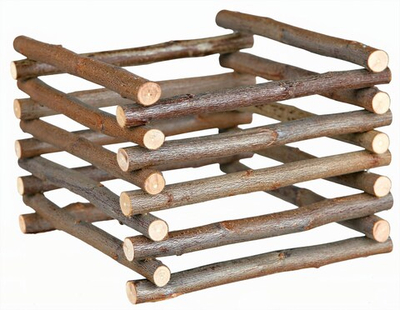 Кормушка для сена напольная Natural Living, 15 x 11 x 15 см, Trixie