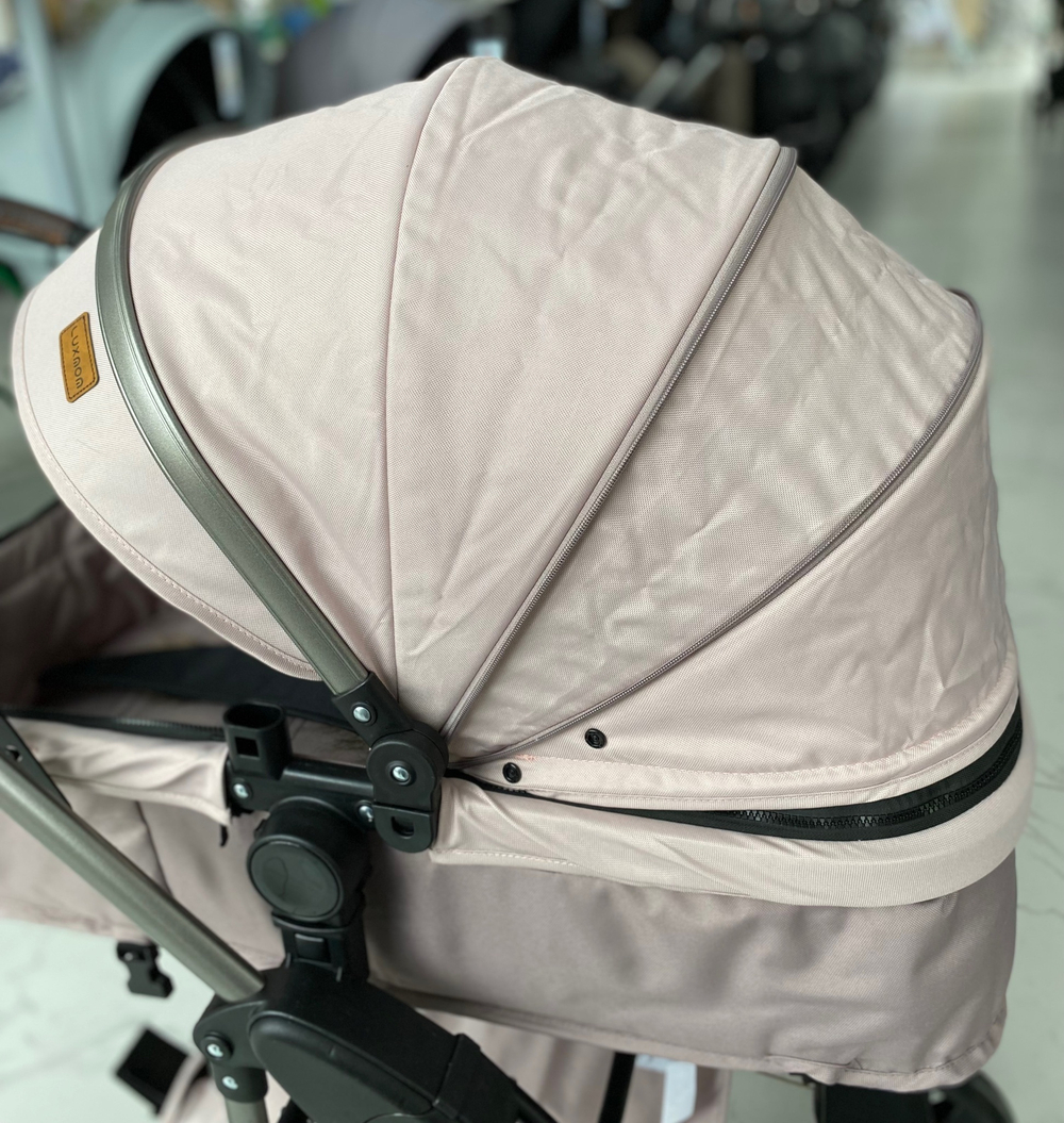 Коляска-трансформер LUXMOM 555-W 2В1 коричневый текстиль