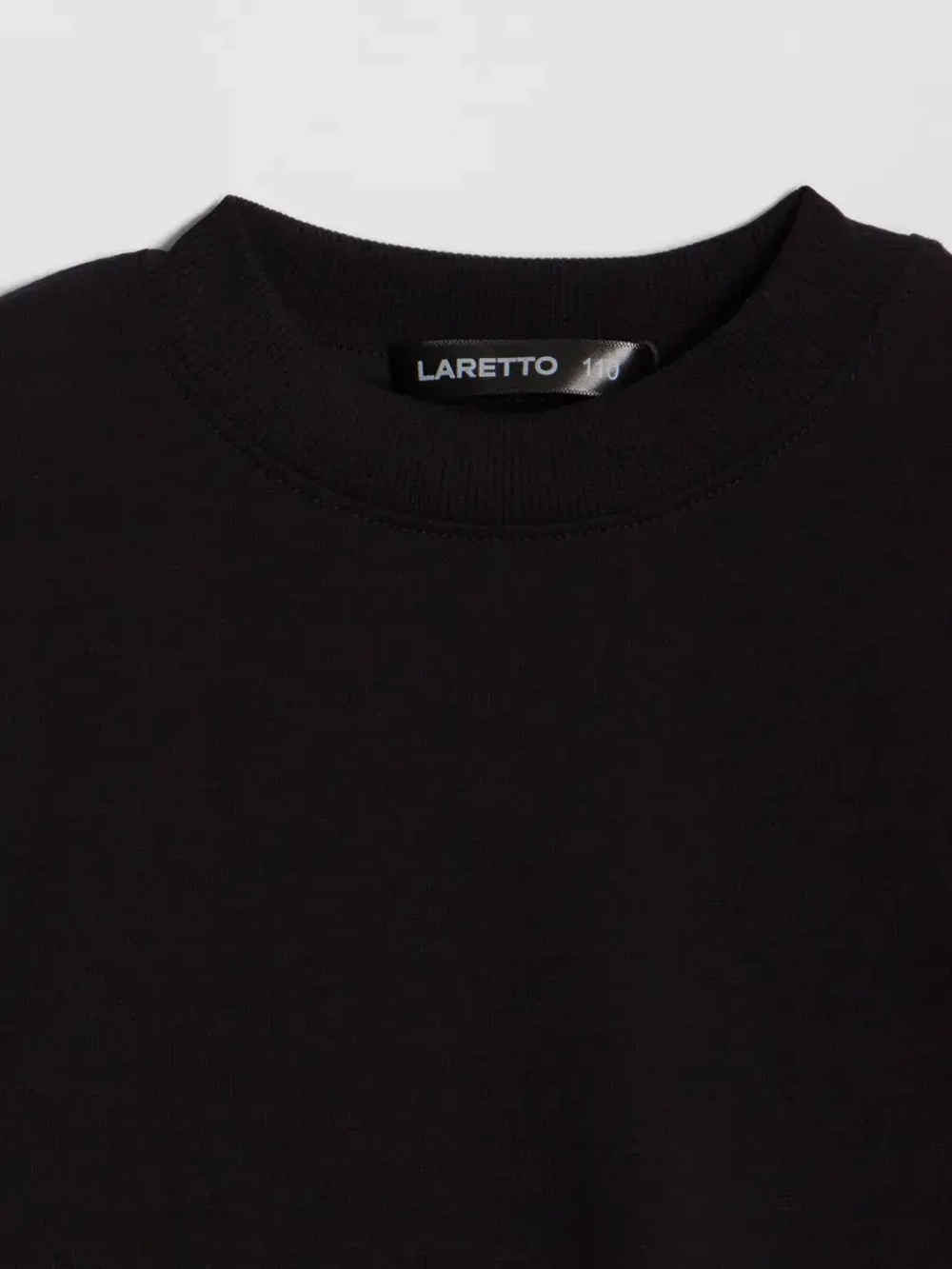 Костюм для девочки с юбкой-шорты на весну