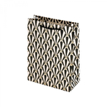 Пакет подарочный бумажный Alingar, (М) 18х24х8,5 см, вертикальный, "Черно-белый паттерн", ламинация, тиснение фольга, ассорти