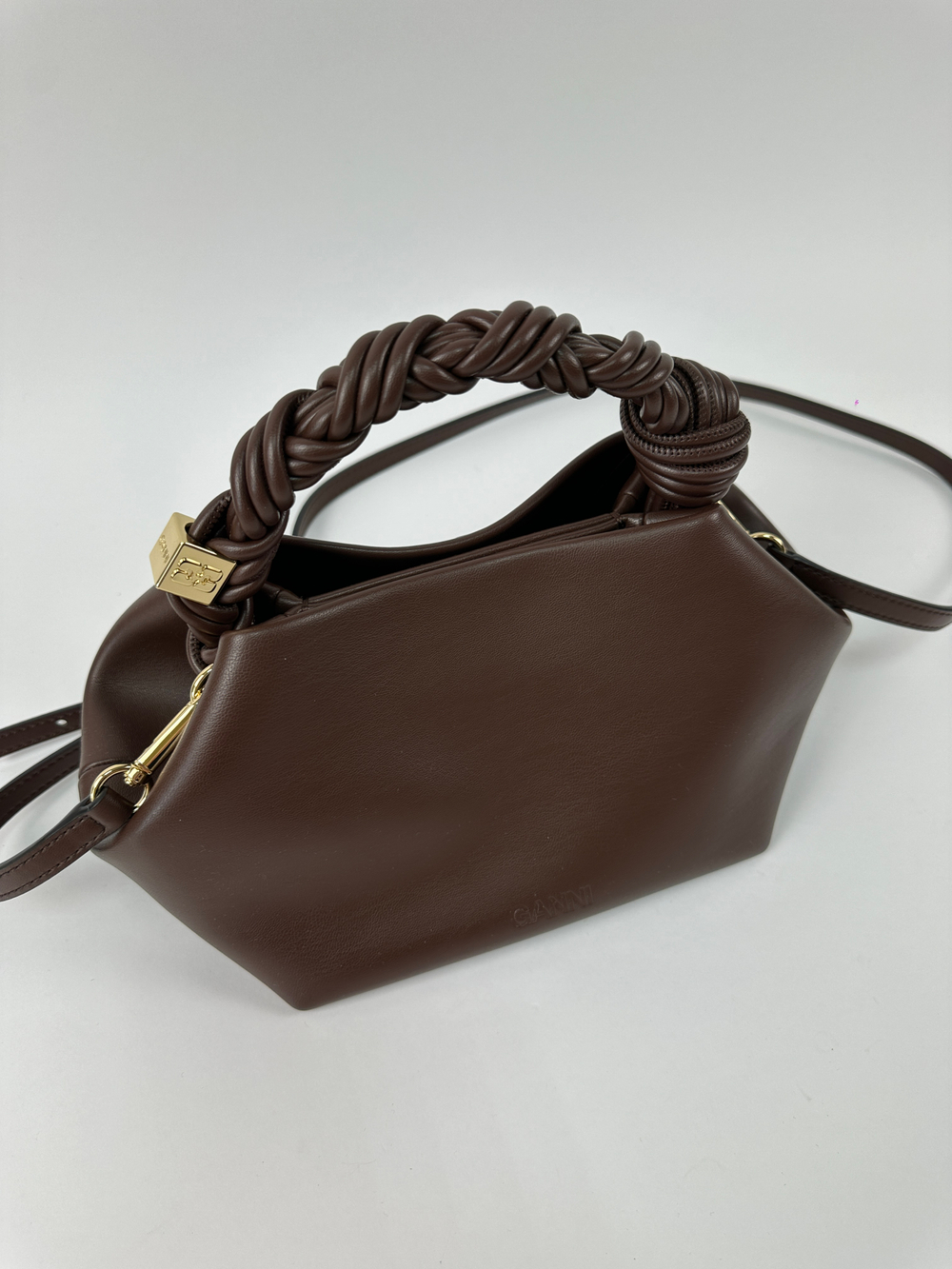 Сумка Ganni Bou Bag
