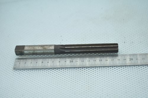 Развертка ручная прямая 18мм №2 9ХС ц/х