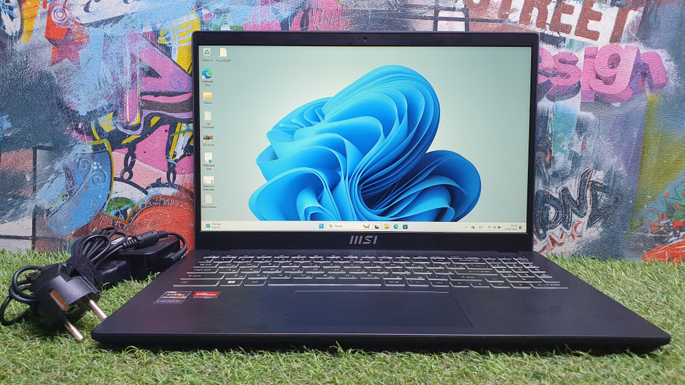 Ноутбук MSI Ryzen 7/16Gb/FHD/Modern 15 B7M-217XRU [9S7-15HK12-217]/Windows 11