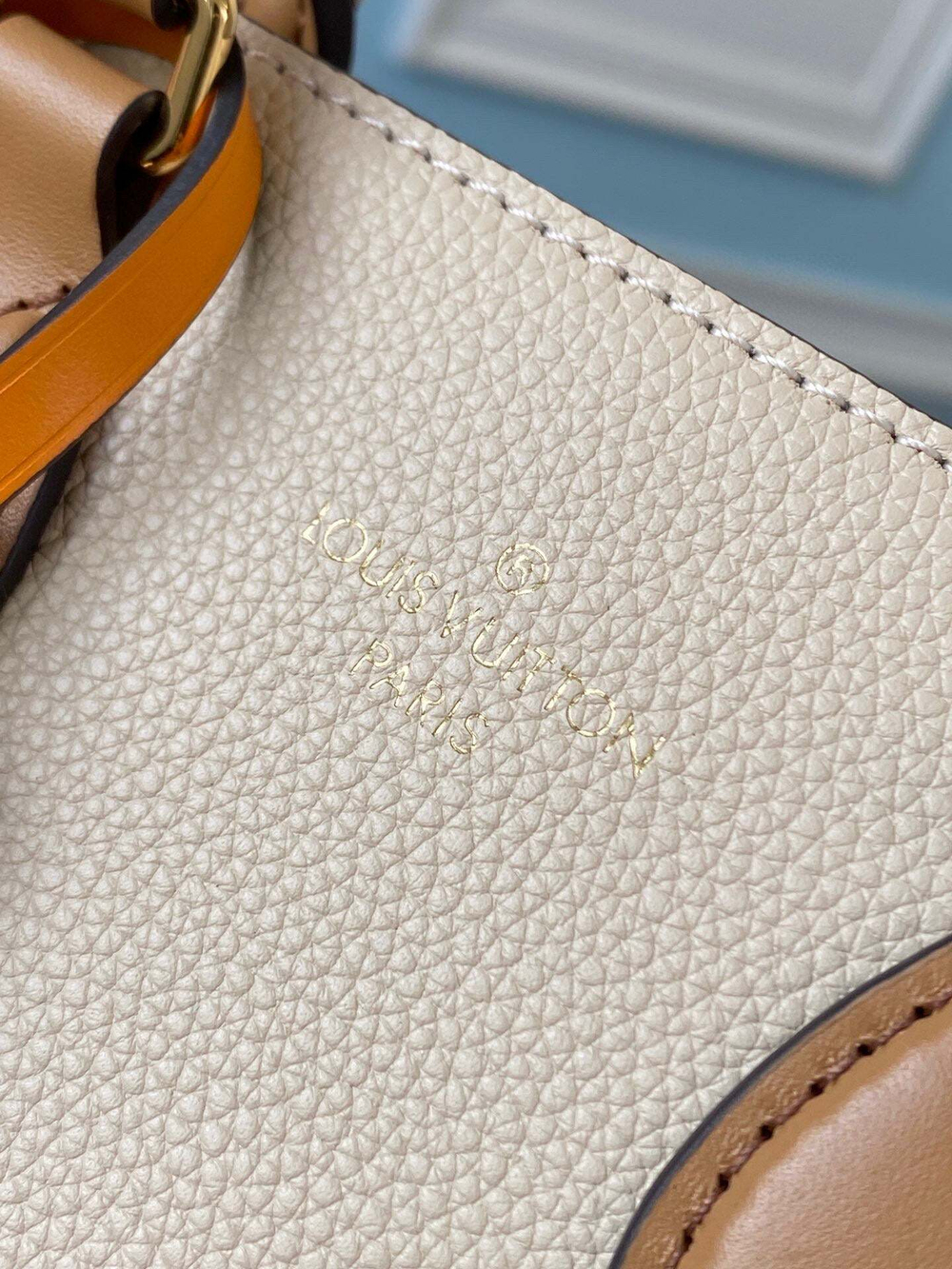 Louis Vuitton Fold Tote MM