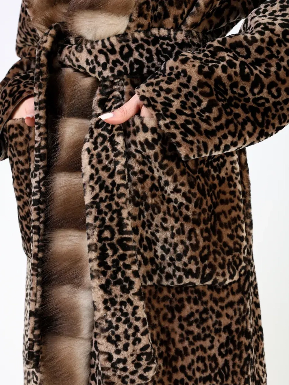 Шуба зимняя дубленка натуральная