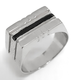 Ювелирное мужское кольцо из серебра 925 пробы,вставка оникс,размер19.5