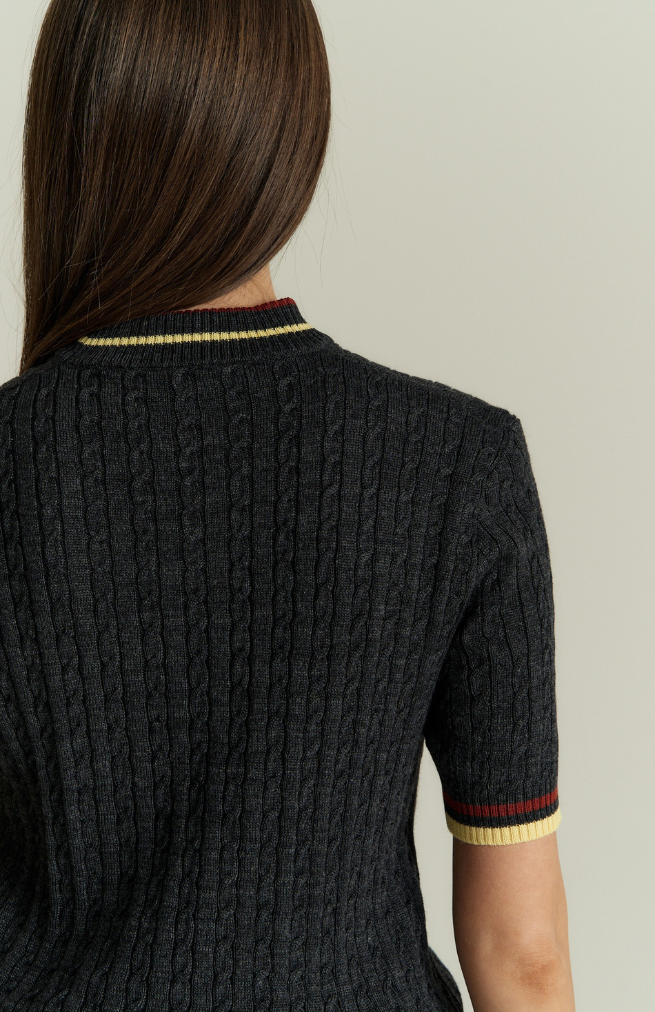 Джемпер с коротким рукавом GIA