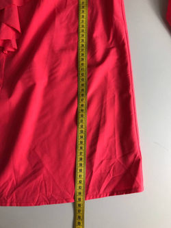 Блузка актуального оттенка, визуально на 46 размер