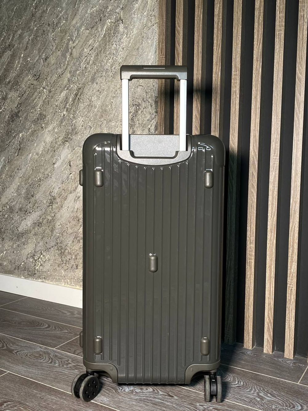 Чемодан Rimowa