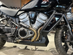 Pan America 1250 (Black)