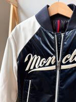 Пуховый бомбер Moncler, 128